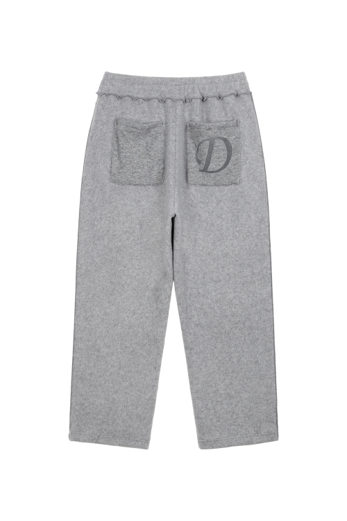 SMOOTH D LOGO KNIT PANTS IN GREY