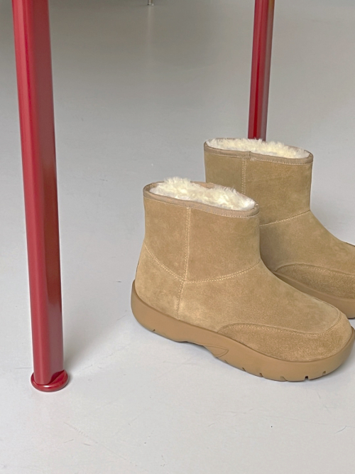 bubbly shearing boots