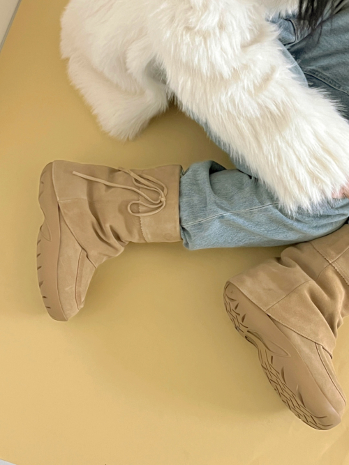 fluffy shearing boots