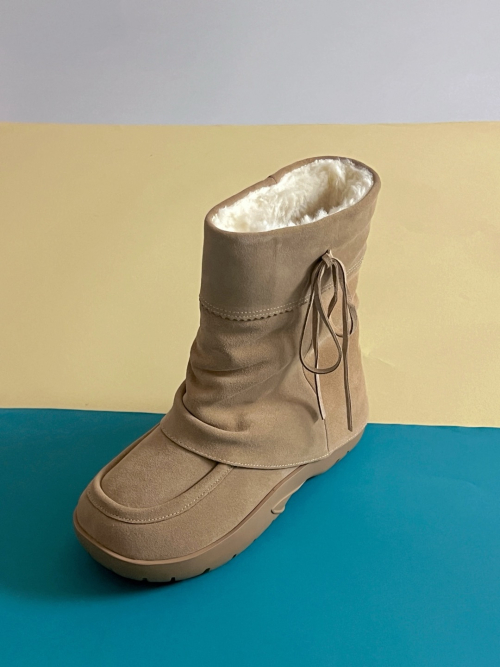 fluffy shearing boots