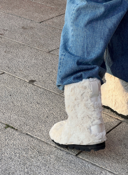 serene shearing boots