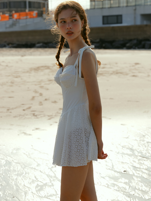 WINNIE RACE one-piece_WHITE