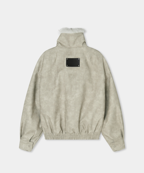 Pigment Mustang Fur Jumper (grayish beige)