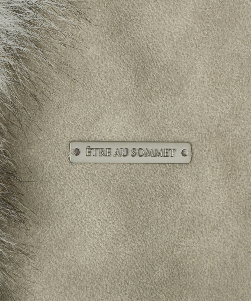 Pigment Mustang Fur Jumper (grayish beige)