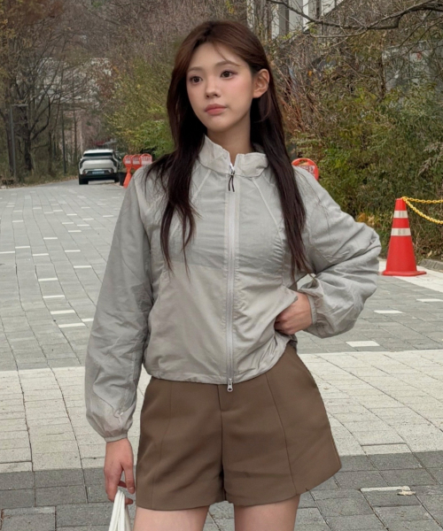 에어라이트 하이넥 윈드브레이커_라이트그레이