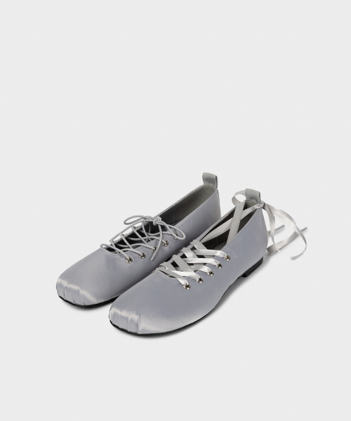 DOLPHIN LACE UP FLATS / 3 COLORS