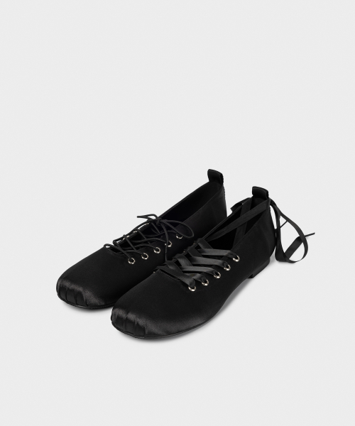 DOLPHIN LACE UP FLATS / 3 COLORS