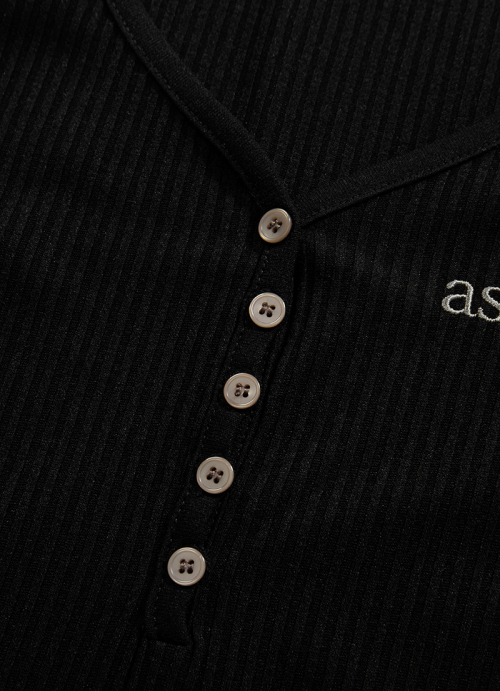 WISH RIBBED BUTTON TEE / BLACK