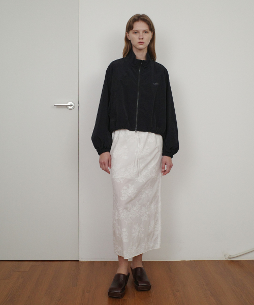 FLOWER LACE SKIRT - WHITE