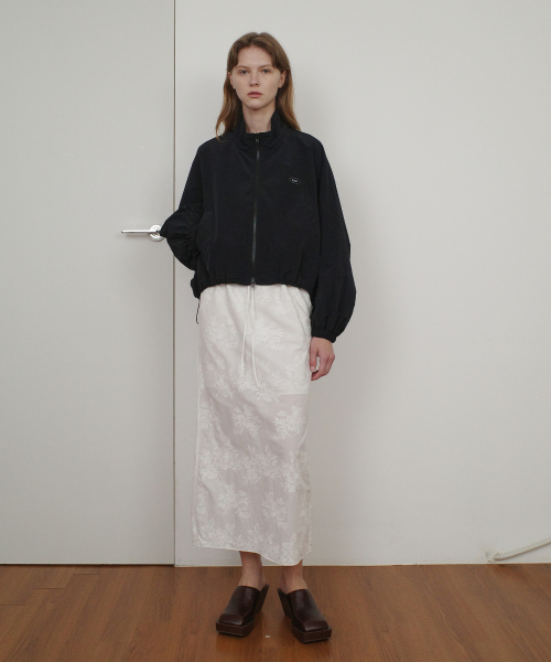 FLOWER LACE SKIRT - WHITE