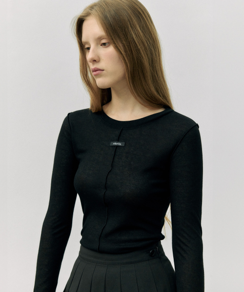 STITCH ROUND NECK T-SHIRT BLACK