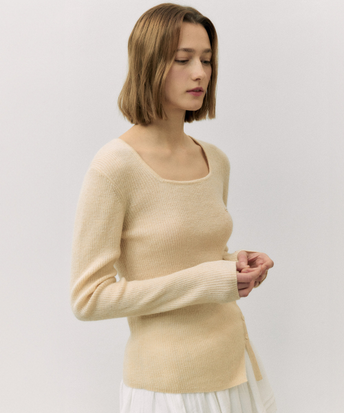 MOHAIR BLENDED BUTTON KNIT IVORY