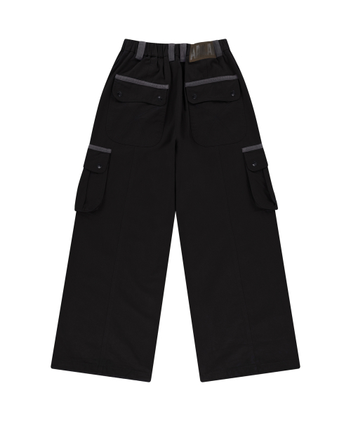 Knee Pin-tuck Contrast Cargo Pants (Black)