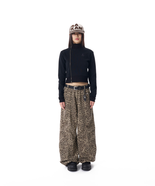 Knee Pin-tuck Leopard Cotton Pants (Brown)