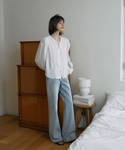 Pintuck Tie Blouse[LMBFSP25SH5304]-Off-White