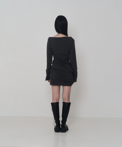 Piercing Drape Set-up Long Sleeve (Charcoal)