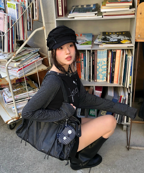 BELTED WASHING LEATHER BAG (BLACK) F25QE990