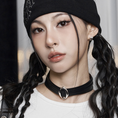 Void Ring Choker