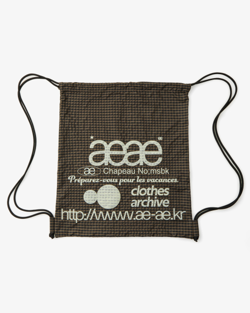 WEB LOGO CHECK GYM SACK [BROWN]