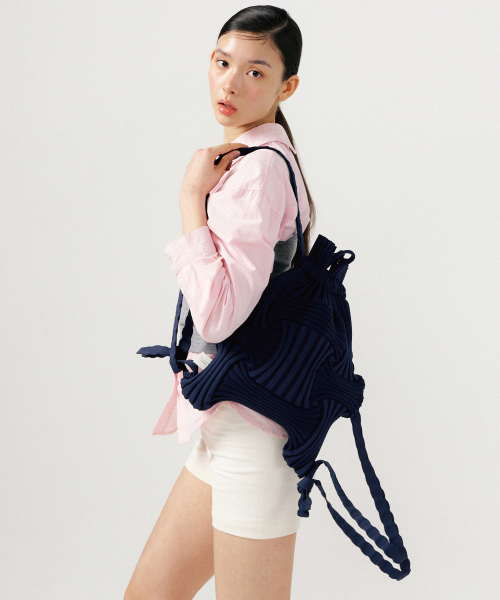 뉴보우백팩 네이비