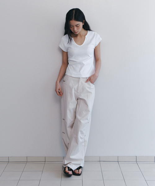 C 90S LINE SLIT NECK HALF-SLEEVE T-SHIRT_WHITE