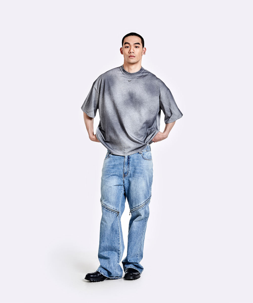 Dying t shirt - grey