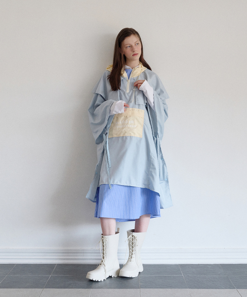 ESSENTIAL RAIN PONCHO - 2 colors