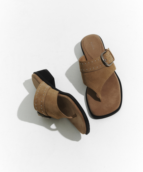STUDIA BUCKLE FLIP-FLOP BEIGE