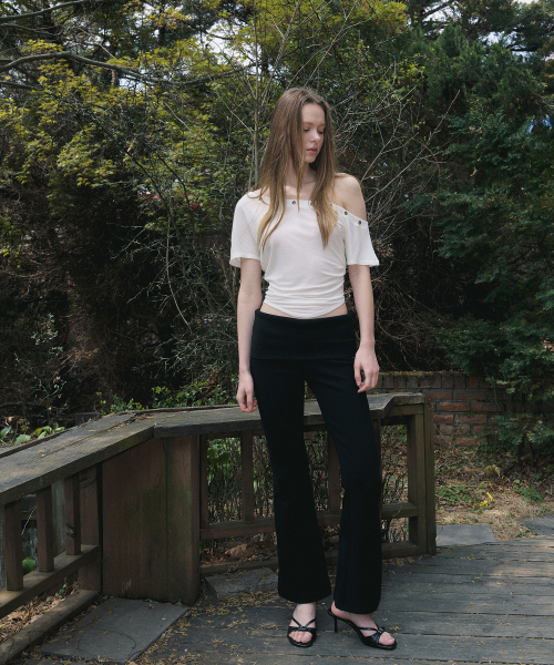 Harry Button Unbal Shirring Short Top (Ivory)