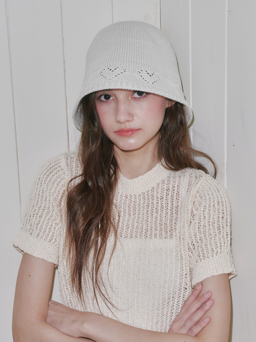 Heart Hole Bucket Hat (Cream)