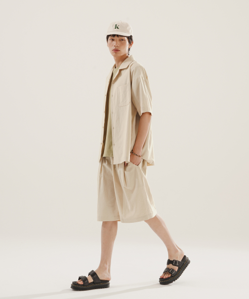 Norman Deep Tuck Linen Like Short Pant Beige KJSP2614