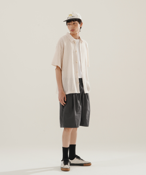 Norman Deep Tuck Linen Like Short Pant Charcoal KJSP2614