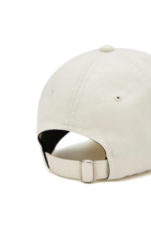 DEINET BIG LOGO CAP IN IVORY