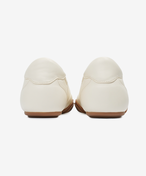 r. 901 whispering sneakers / ivory