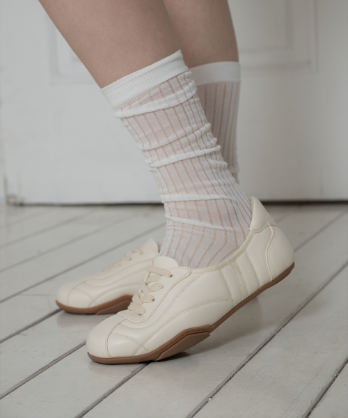 r. 901 whispering sneakers / ivory
