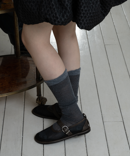 r. 903 mesh buckle flats / brown