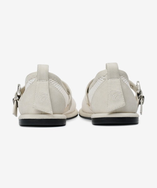 r. 903 mesh buckle flats / ivory