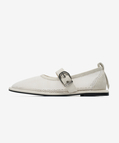 r. 903 mesh buckle flats / ivory