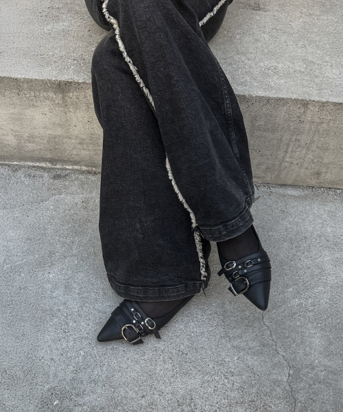 r. 904 four belted steletto flats / black