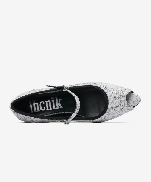 r. 906 open toe heels / white