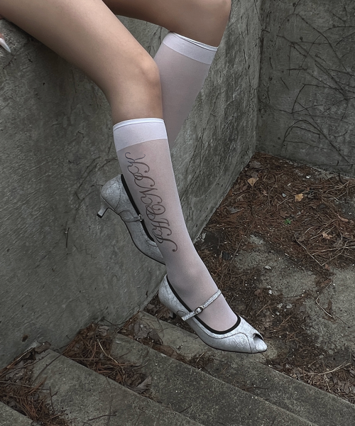r. 906 open toe heels / white