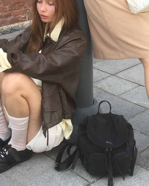 말리부 글로시 백팩 미니 블랙 OZDZFA102B