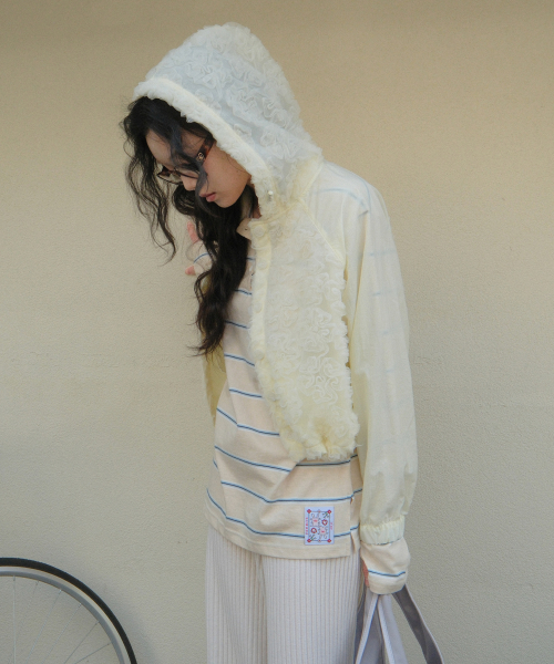 Lace Crop Hood (All Butter)