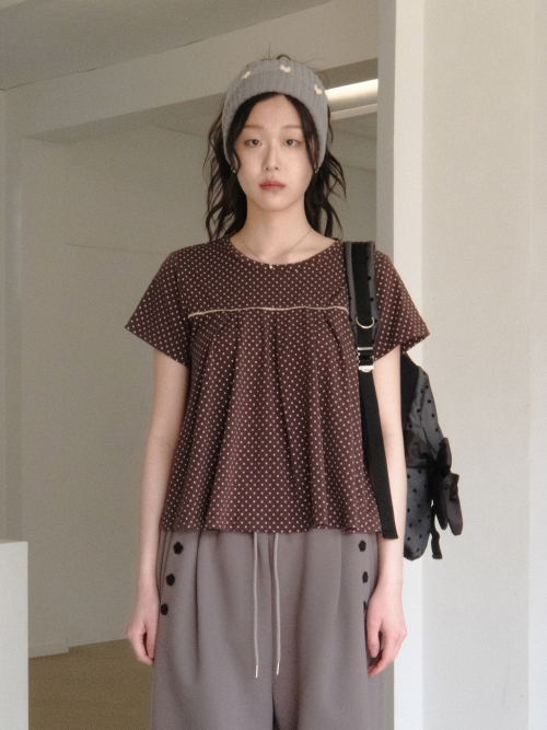 Dot Flared Tee (Brown)