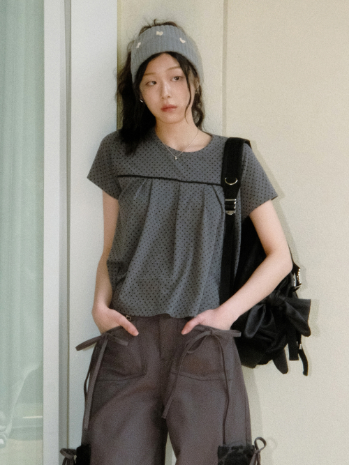Dot Flared Tee (Charcoal)