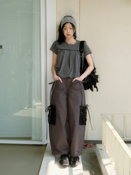 Dot Flared Tee (Charcoal)