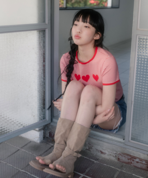 하트 아플리케 스트라이프 숏슬리브