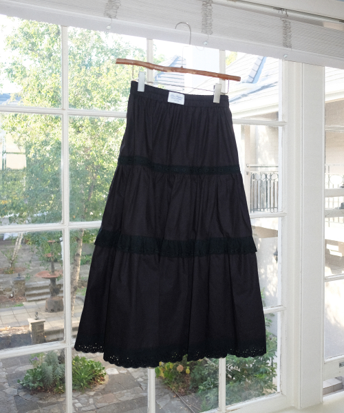 Maria Skirt_Black