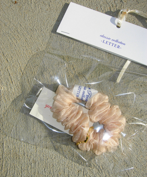 Pluto Scrunchie_Apricot