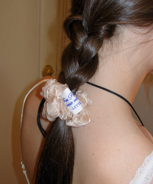 Pluto Scrunchie_Apricot